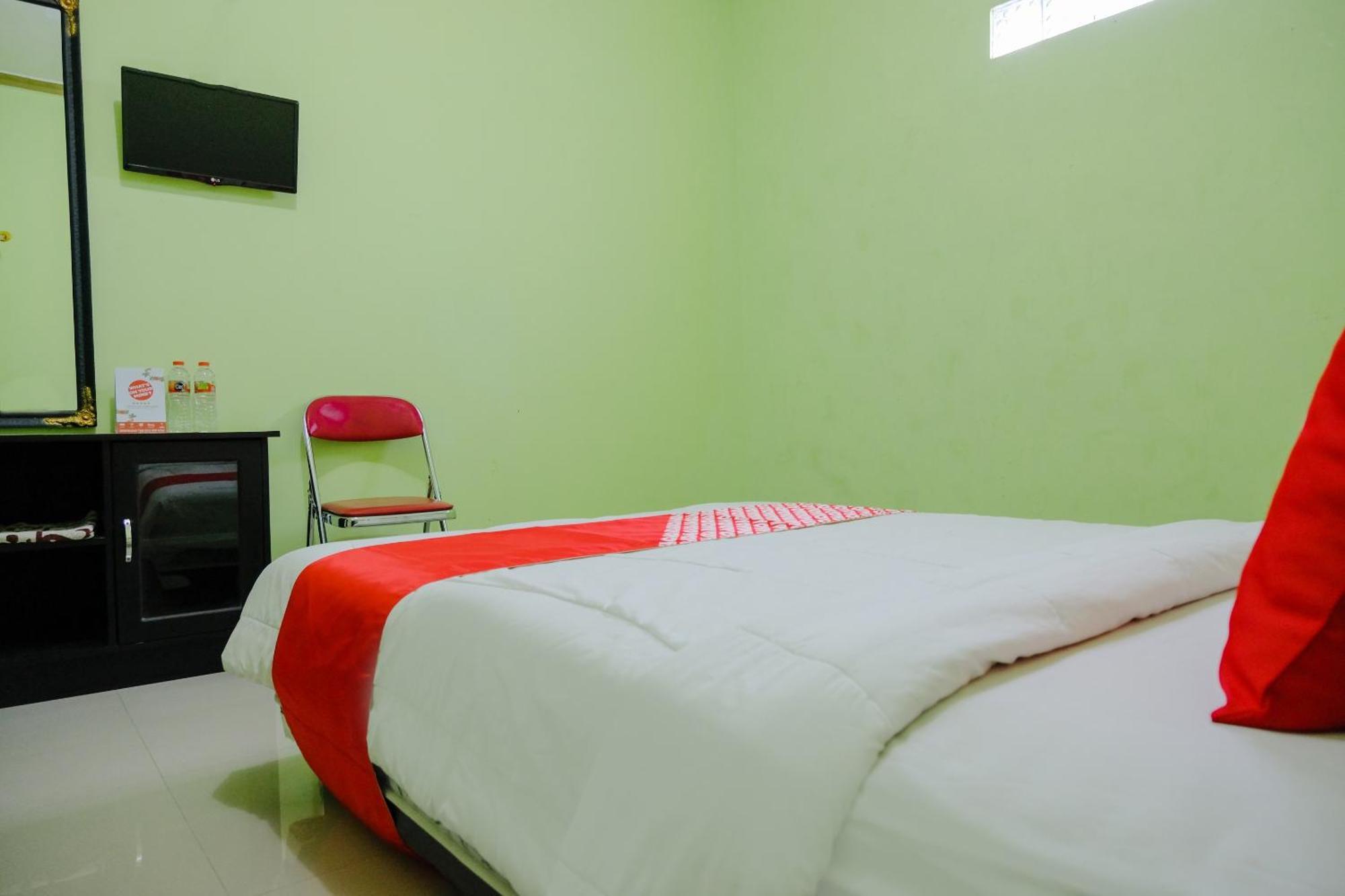 Oyo Life 2508 Alba Suites Homestay Syariah Tulungagung Εξωτερικό φωτογραφία